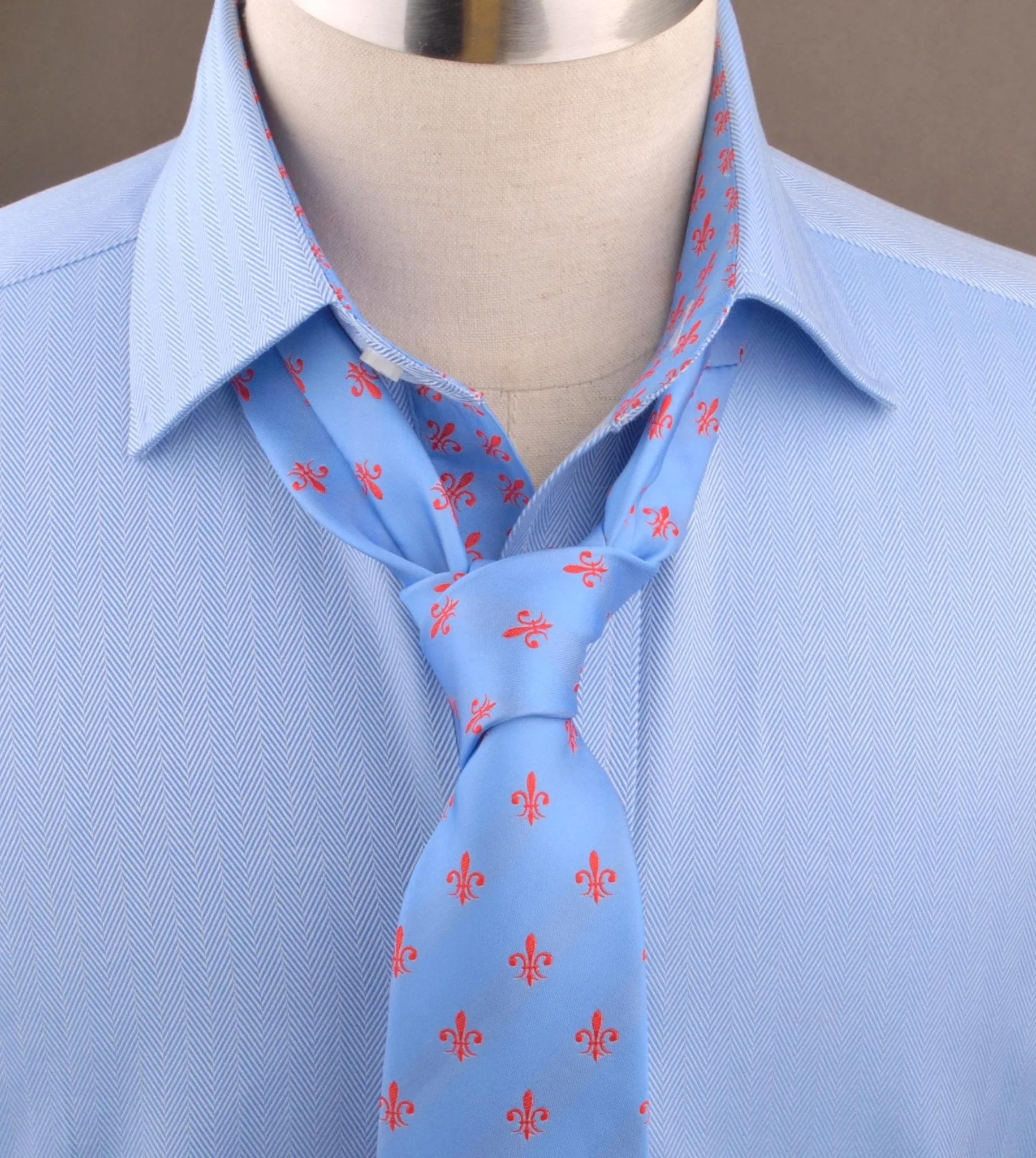 Blue Herringbone Formal Business Dress Shirt with Red Fleur-De-Lis