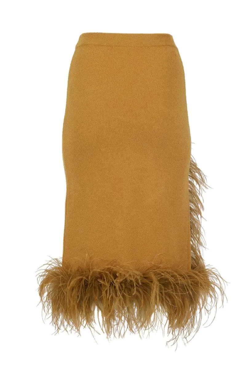 CAMEL KNIT SKIRT WITH FEATHER TRIM