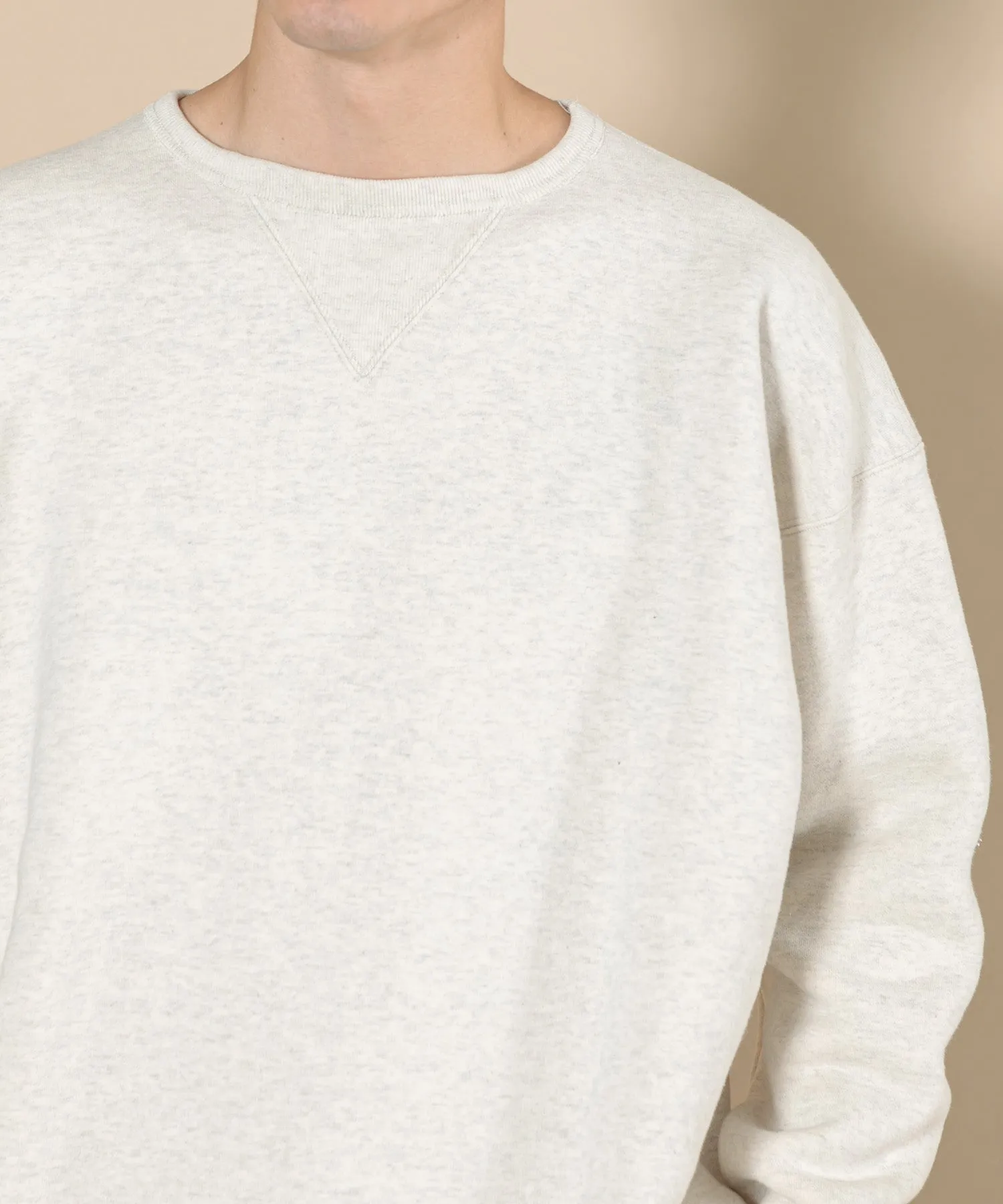 【MEN】YOUNG & OLSEN TDS 別注SIMPLE V SWEAT OVERSIZE